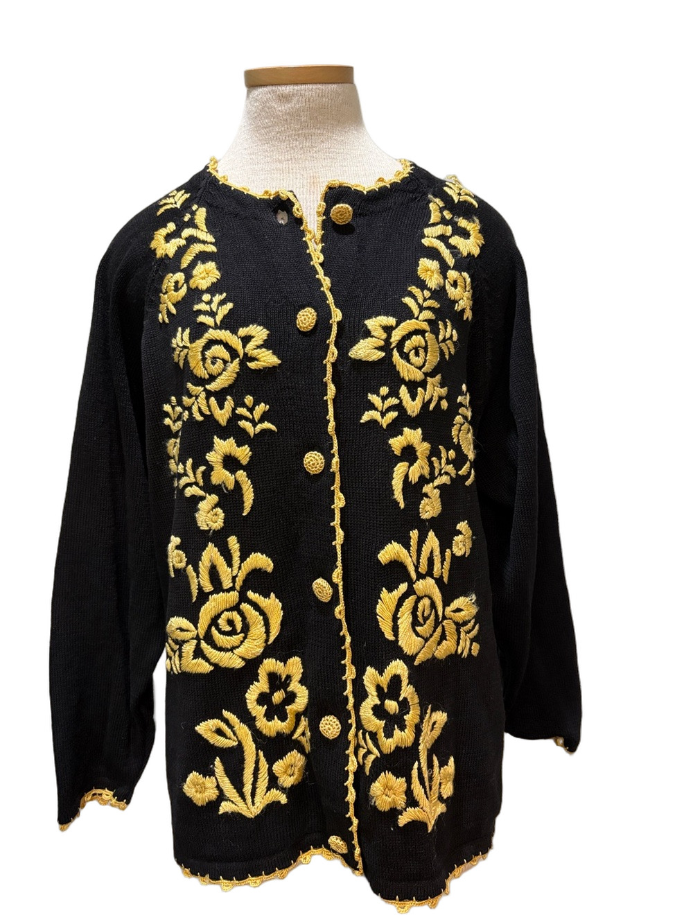 Vintage Arriviste Woman sz 2X black cardigan with yellow gold floral embroidery